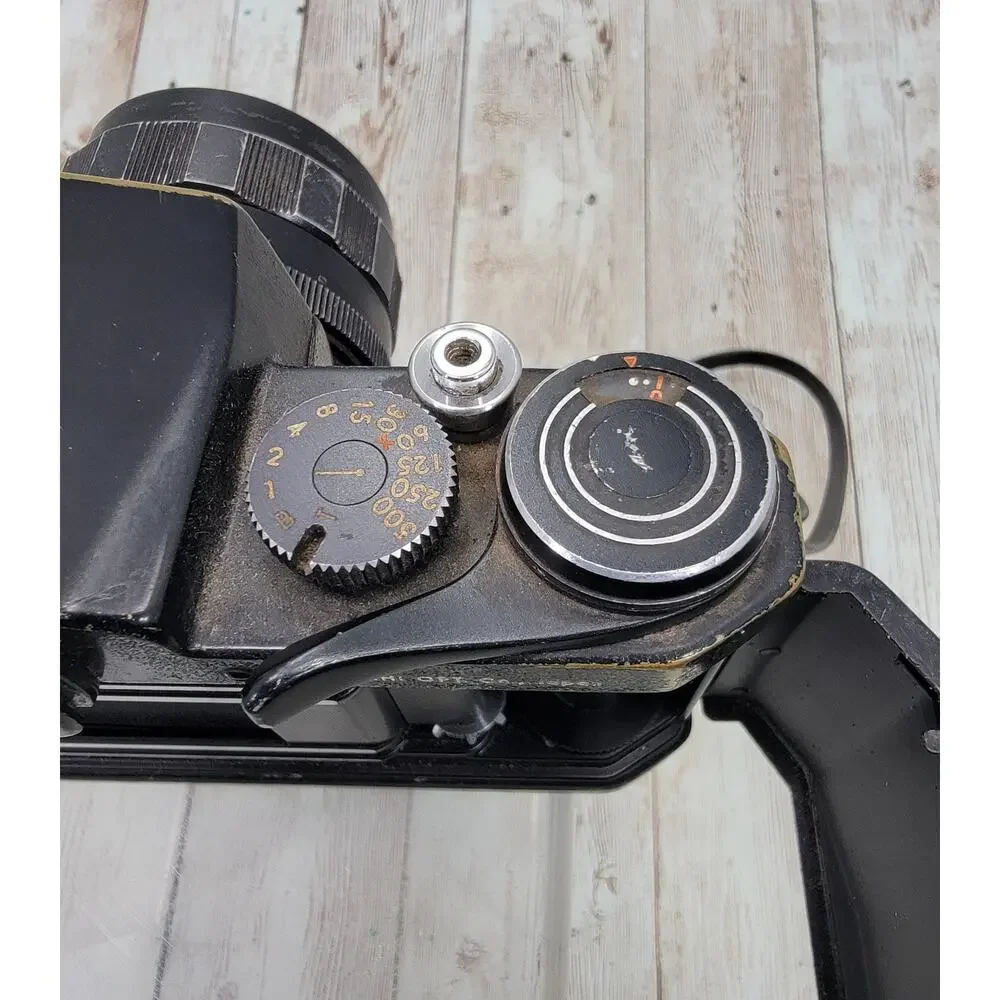 Asahi Pentax S1a Vintage Rare SLR Film Camera w/Super-Takumar 1:2 /55 Lens
